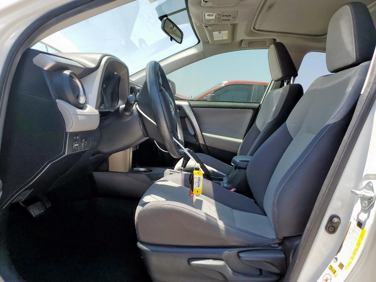 2014 TOYOTA RAV4