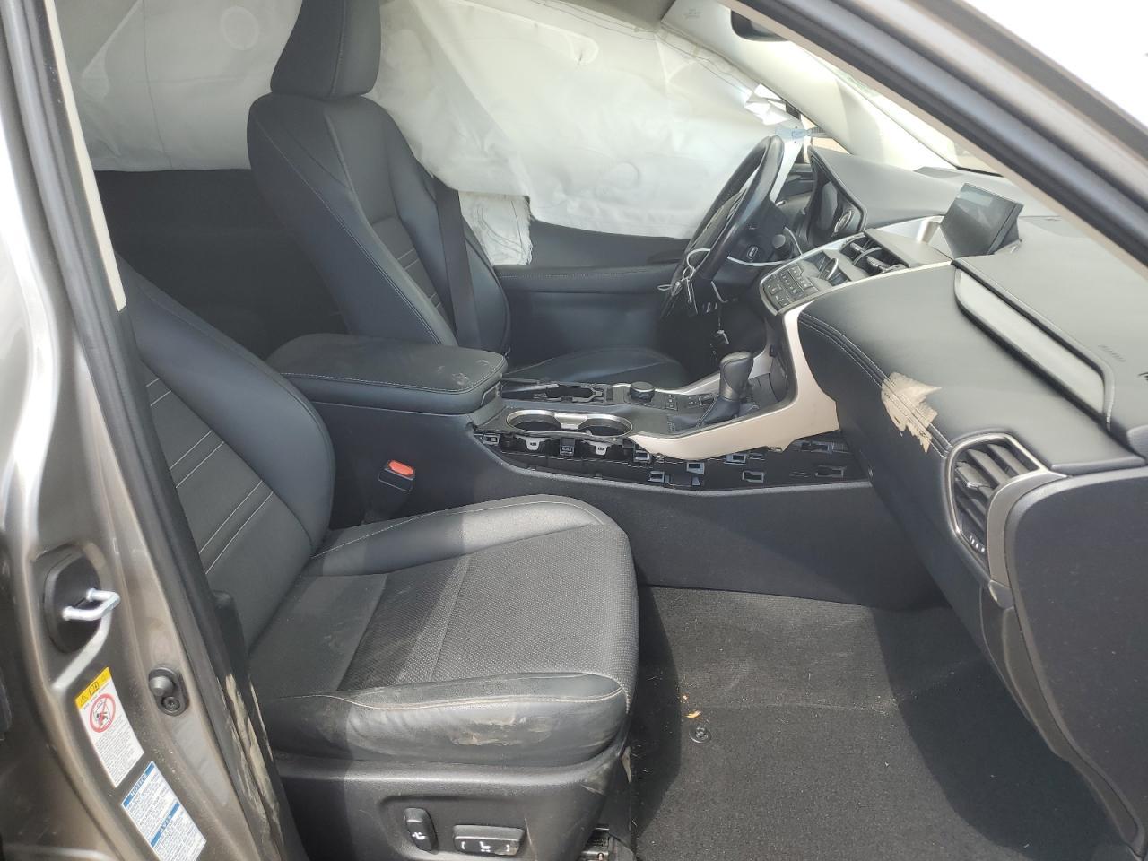 2017 LEXUS NX 200T