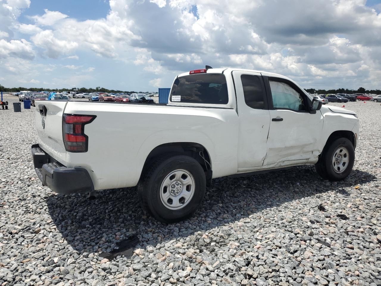 2024 NISSAN Frontier