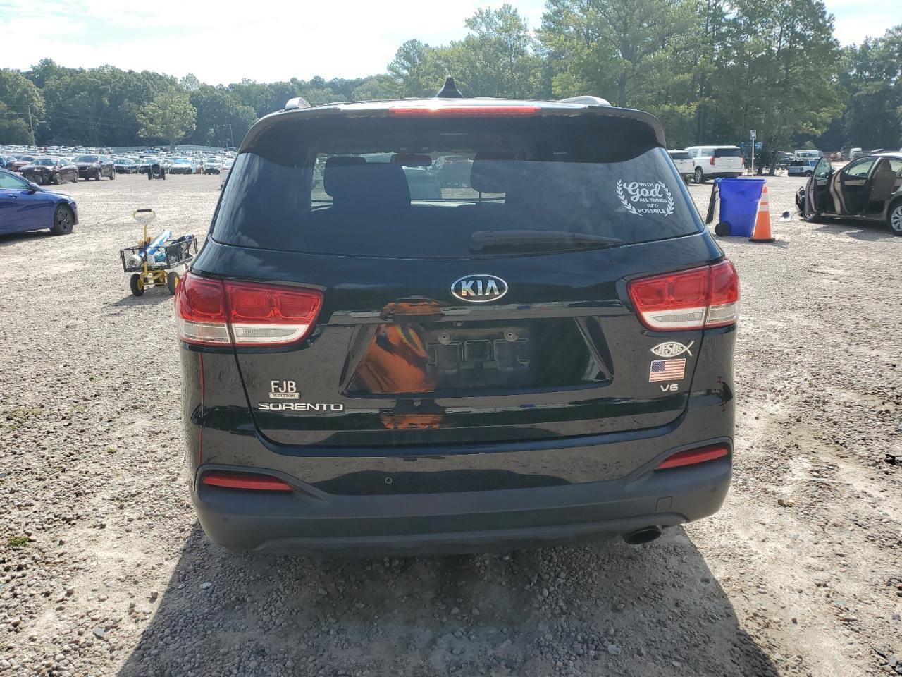 2016 KIA SORENTO