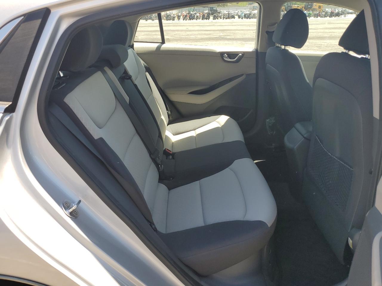 2018 HYUNDAI Ioniq