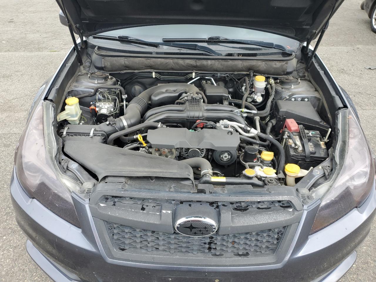 2014 SUBARU Legacy