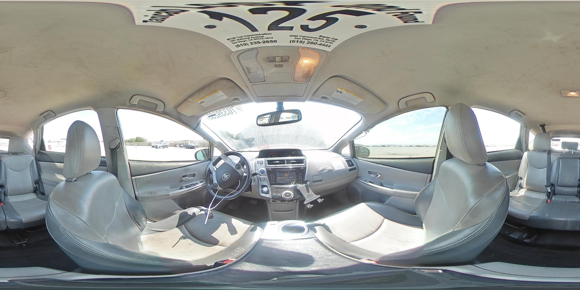 2016 TOYOTA PRIUS V
