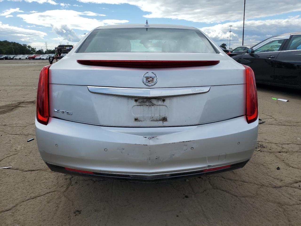 2013 CADILLAC XTS
