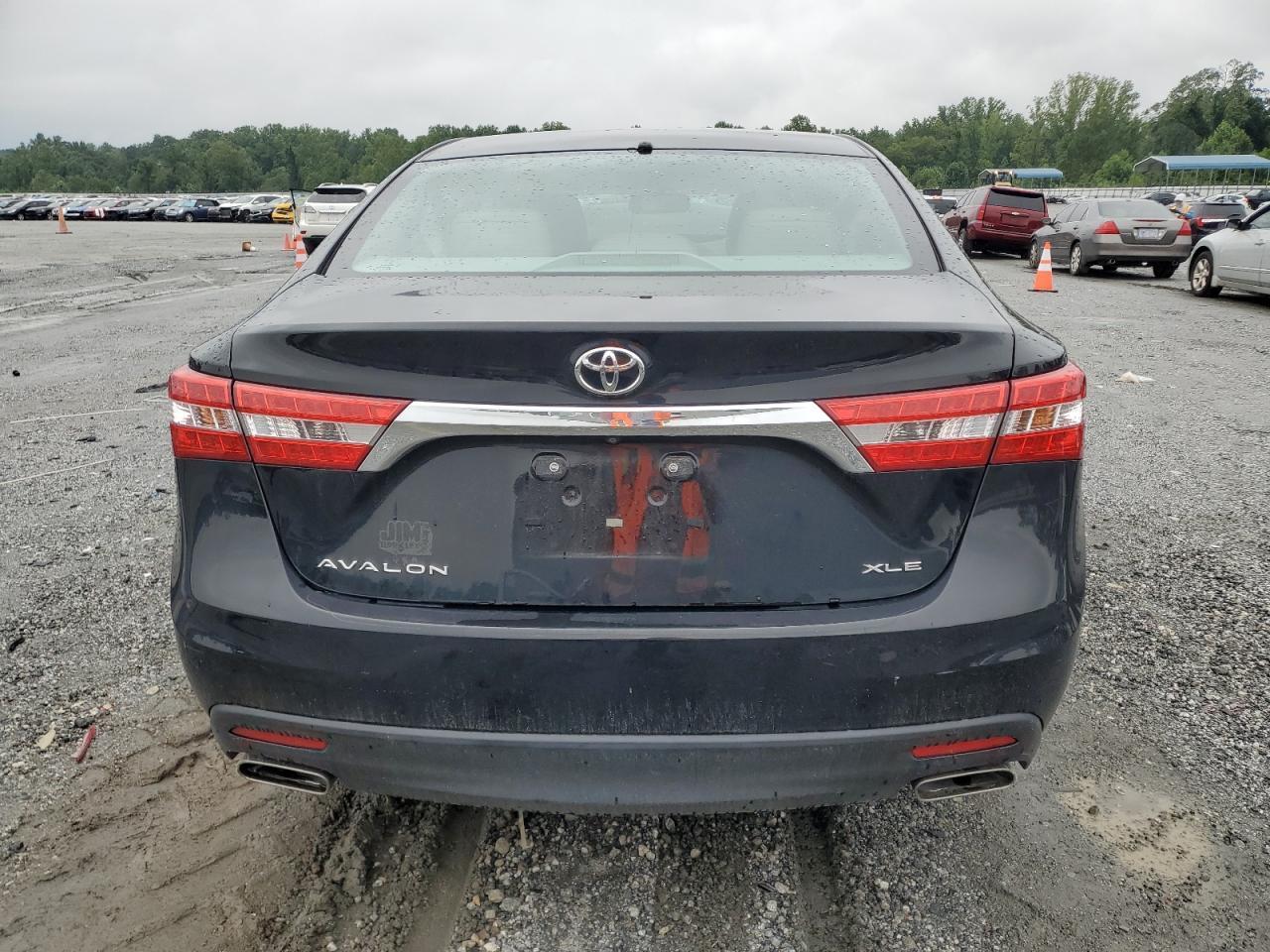 2013 TOYOTA Avalon