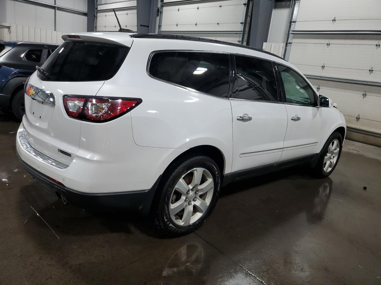 2017 CHEVROLET TRAVERSE