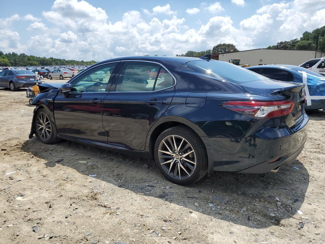 2021 TOYOTA CAMRY