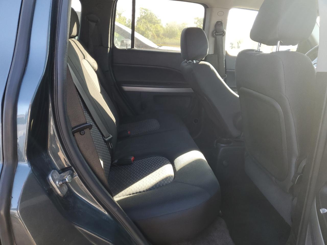 2011 CHEVROLET HHR