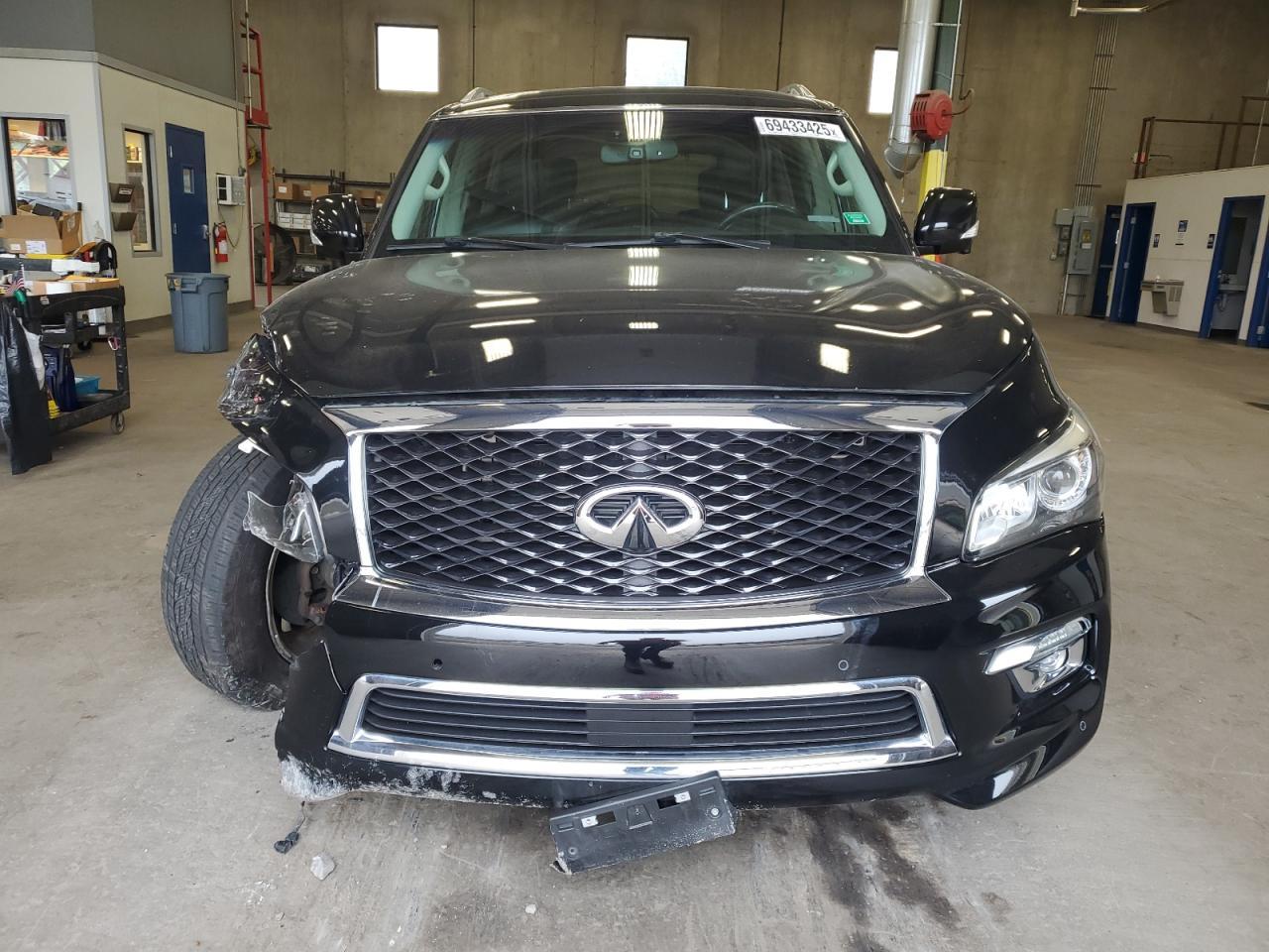 2016 INFINITI QX80