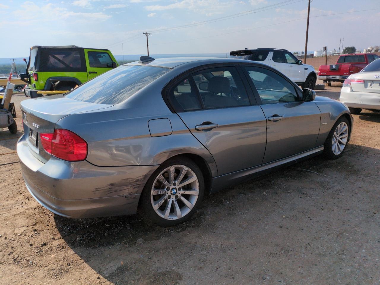 2011 BMW 3 SERIES