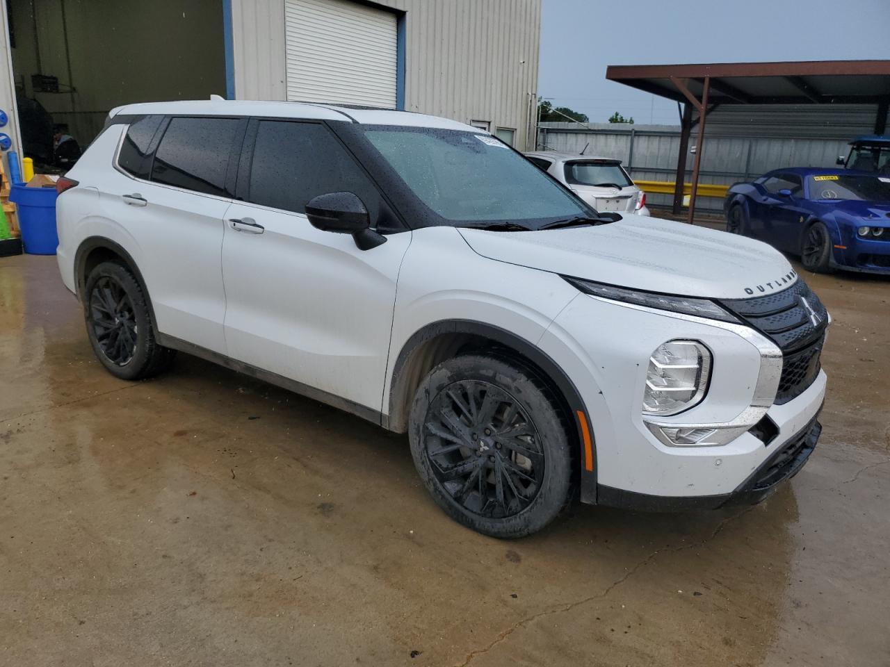2024 MITSUBISHI outlander