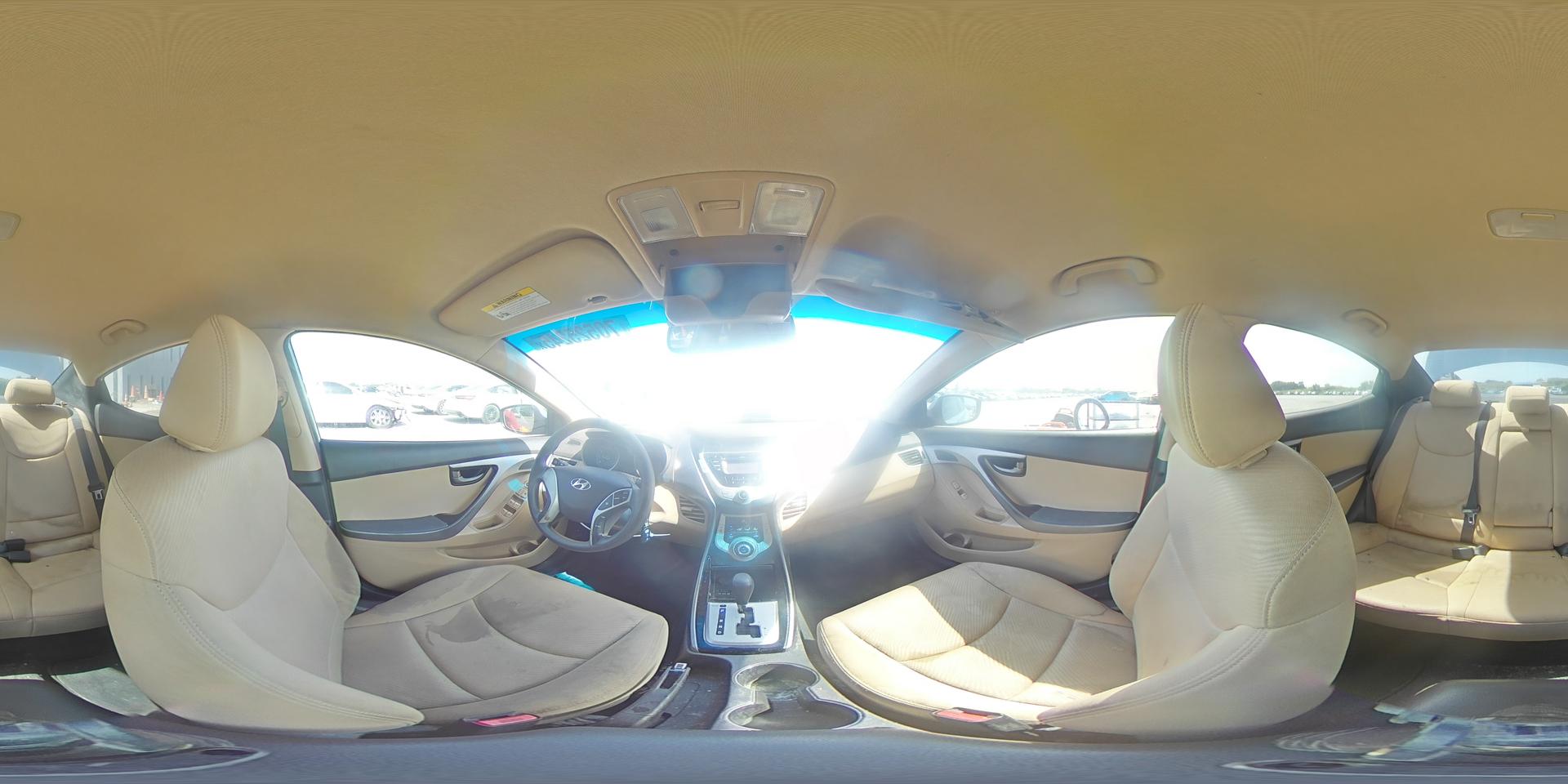 2012 HYUNDAI ELANTRA