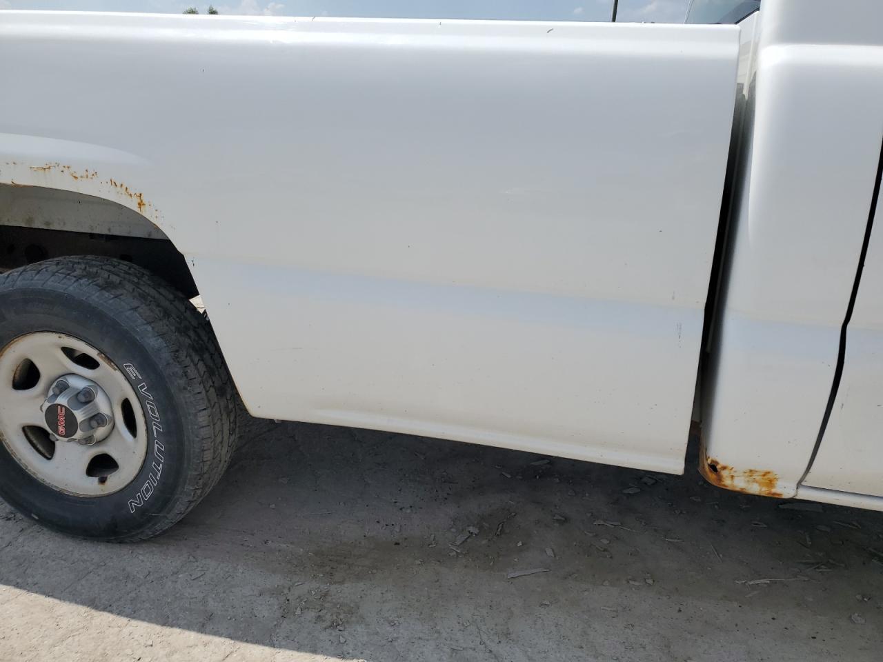2003 GMC Sierra