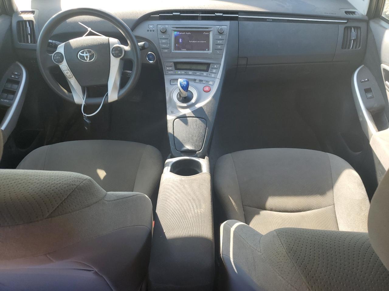 2015 TOYOTA PRIUS
