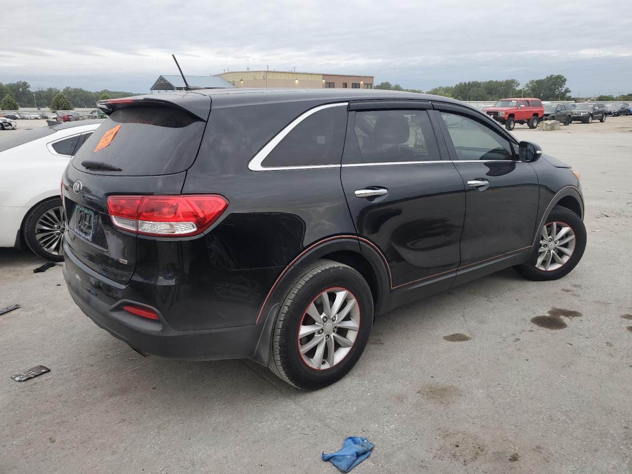 2016 KIA SORENTO