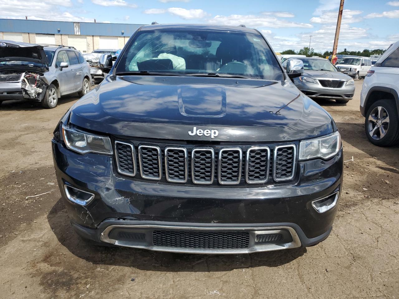 2017 JEEP Grand Cherokee