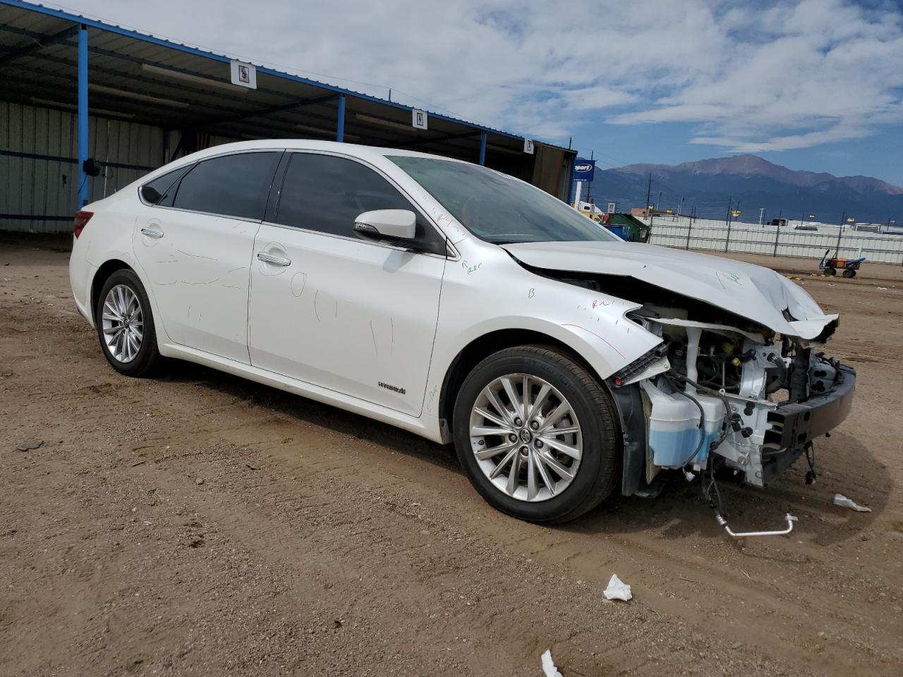 2018 TOYOTA Avalon