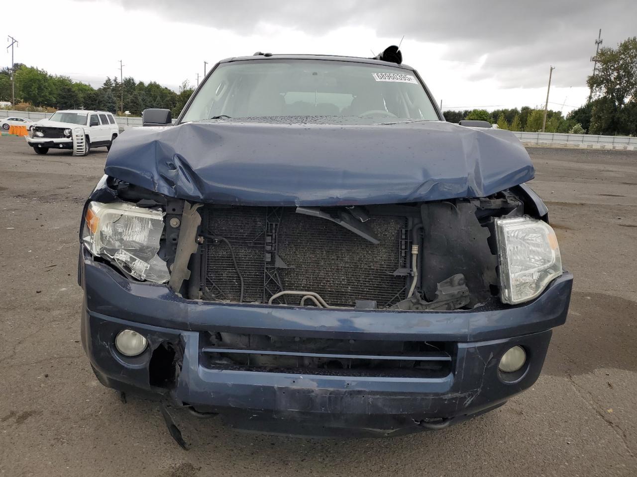 2013 FORD Expedition