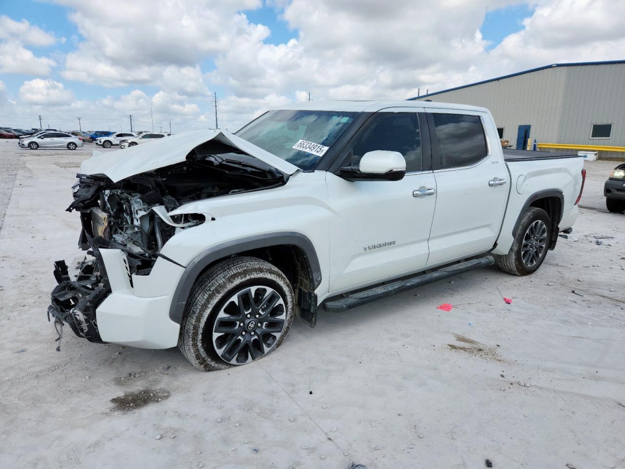 2025 TOYOTA TUNDRA