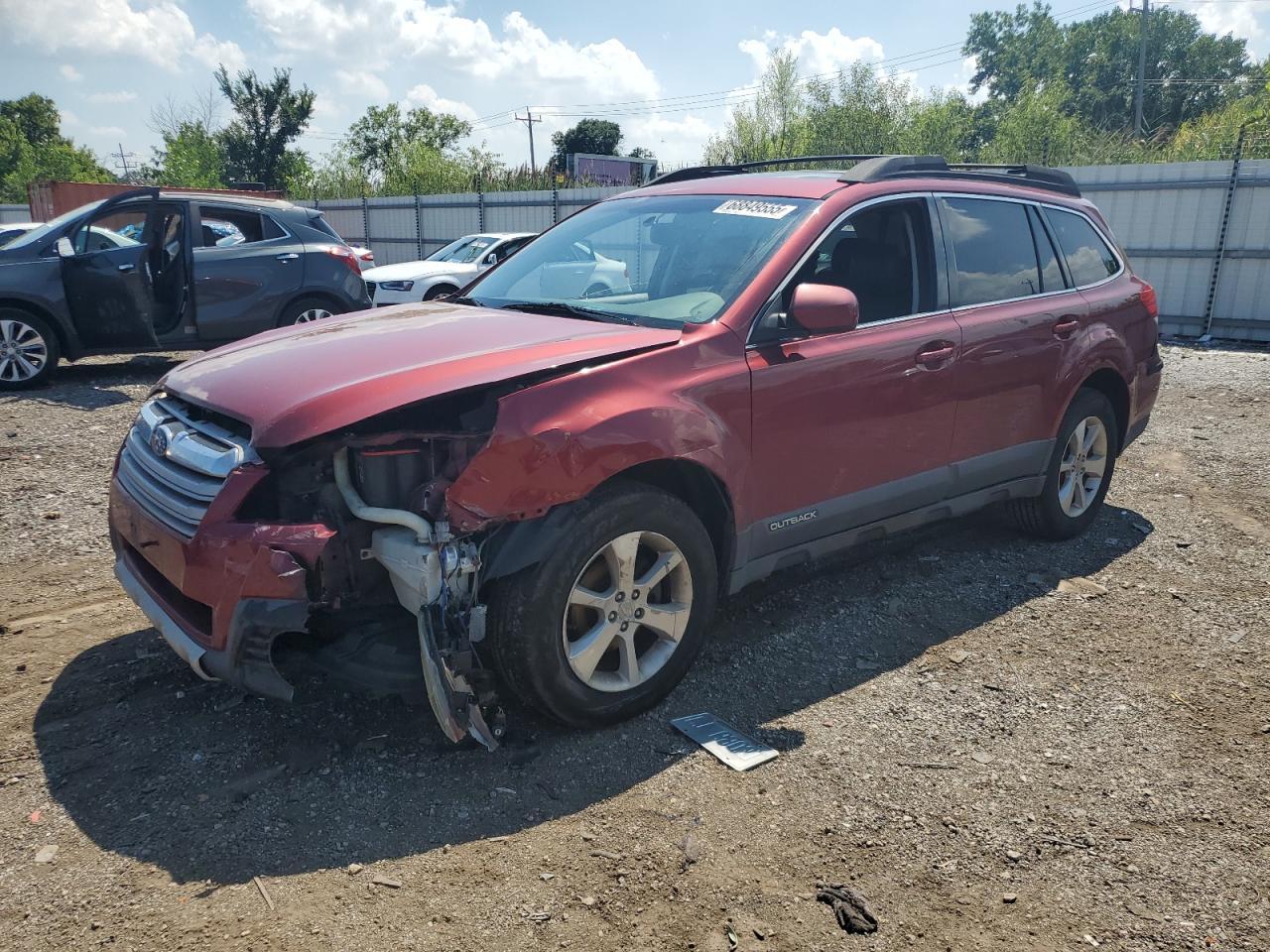 2013 SUBARU Outback