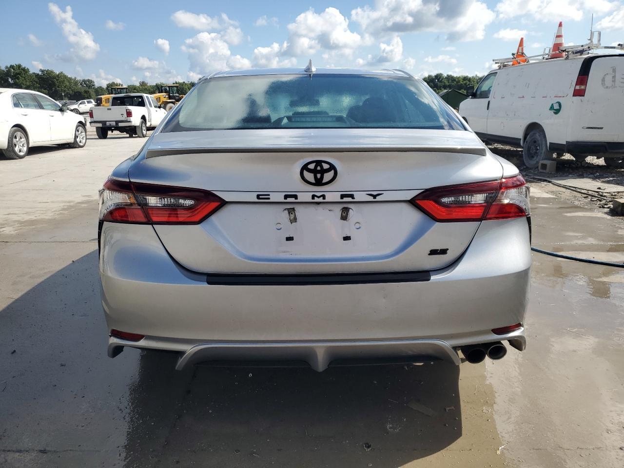 2024 TOYOTA CAMRY