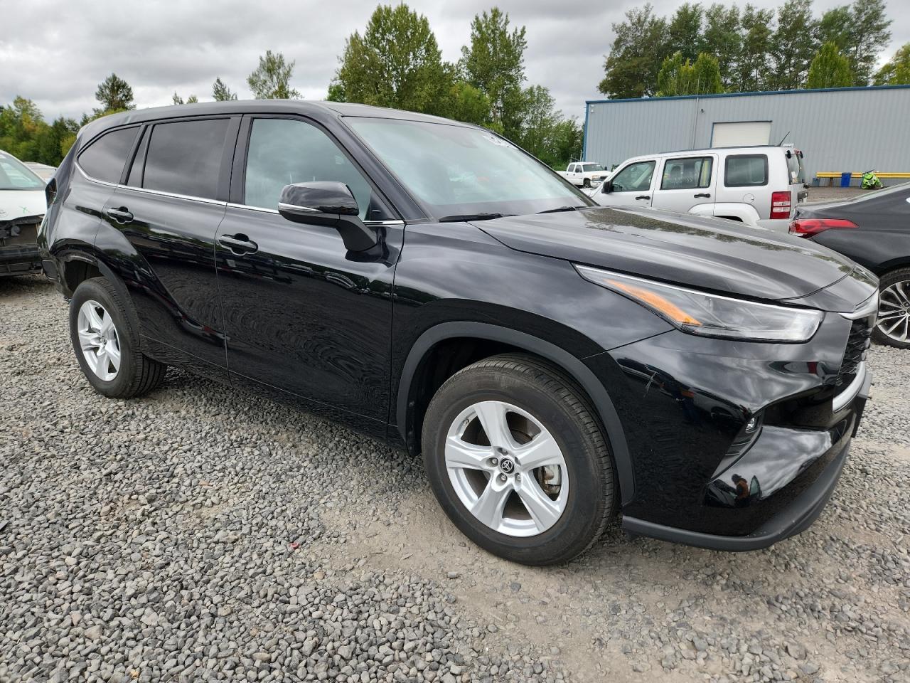 2023 TOYOTA HIGHLANDER