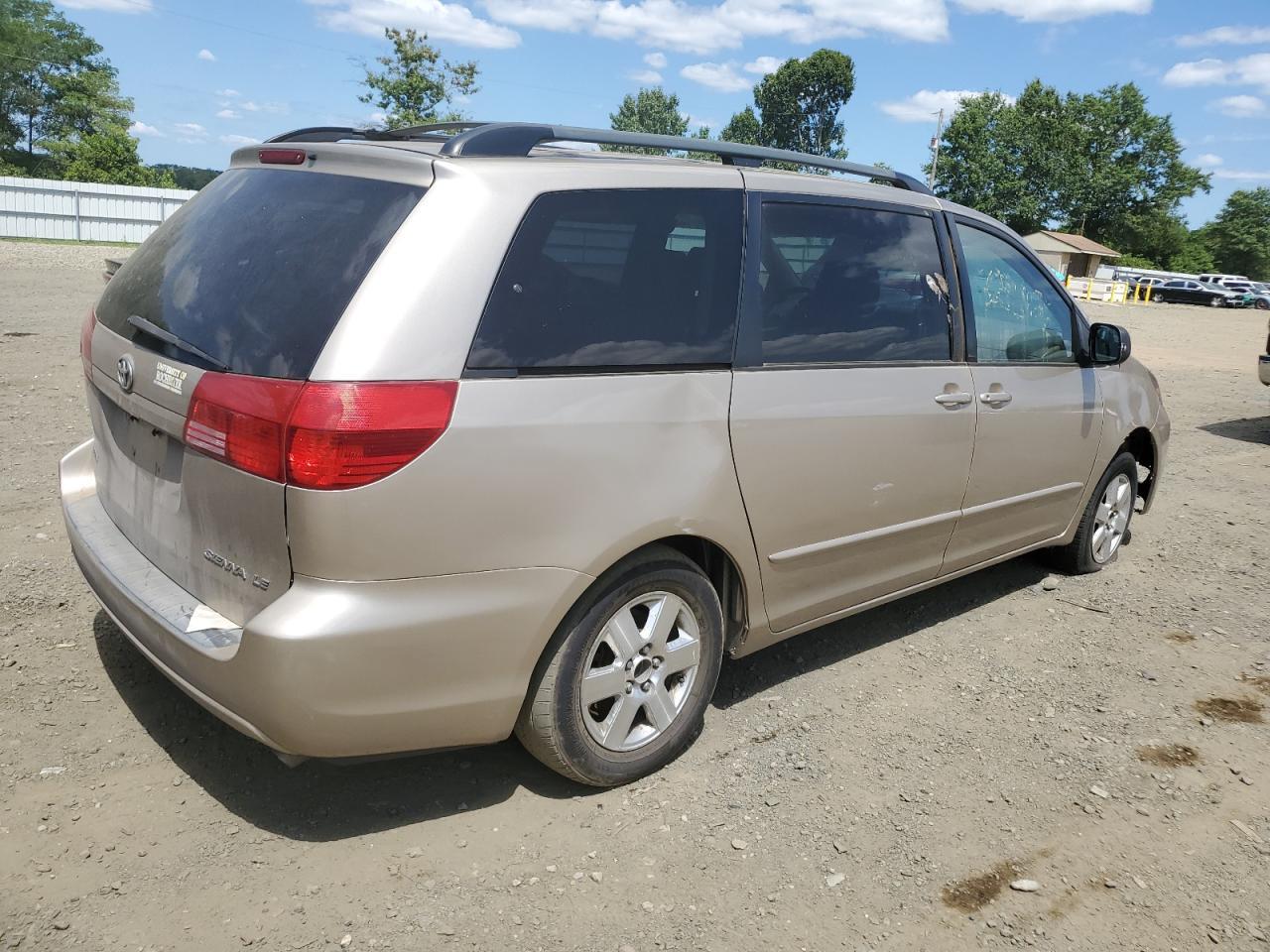 2004 TOYOTA SIENNA