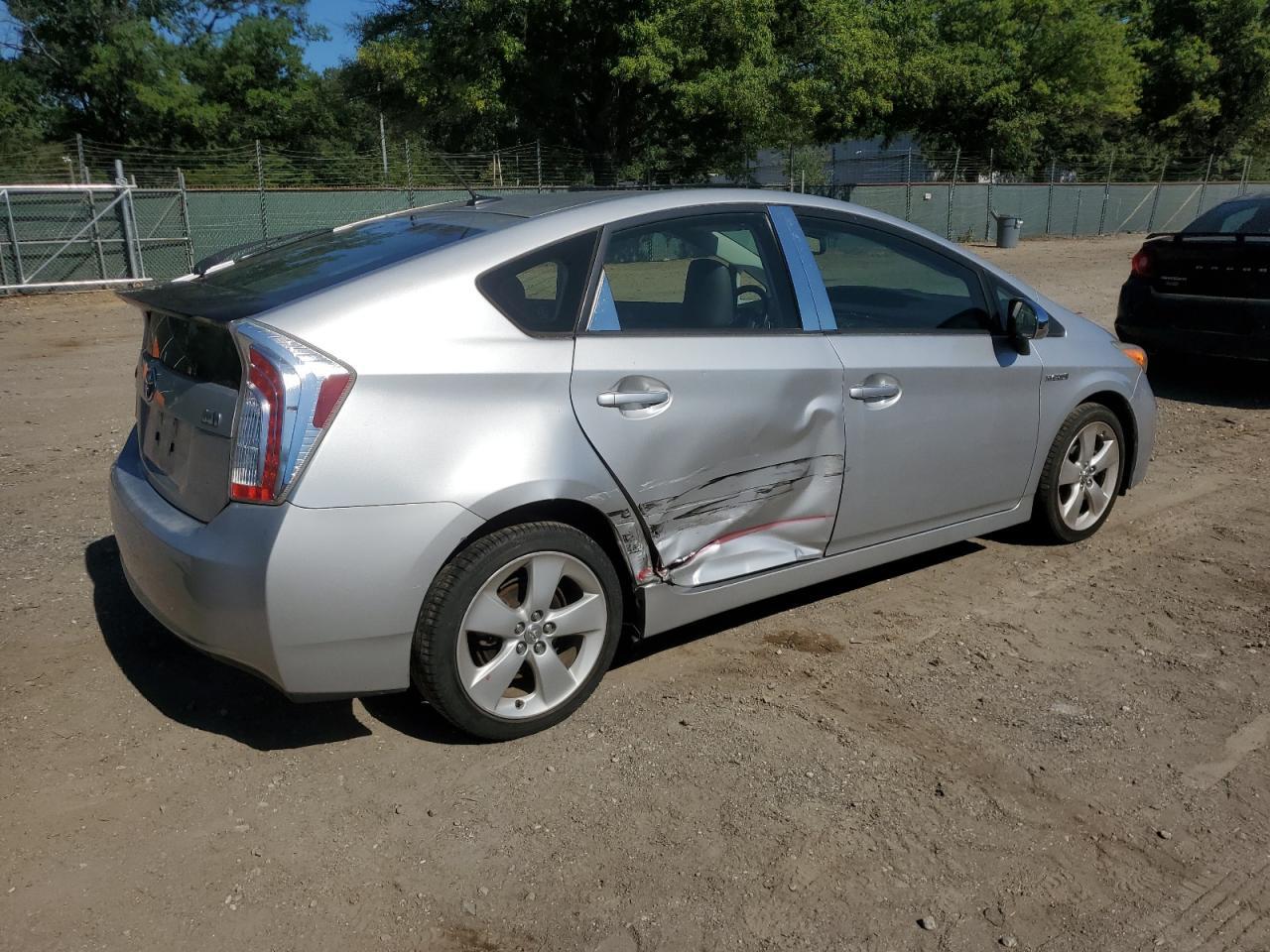 2013 TOYOTA PRIUS