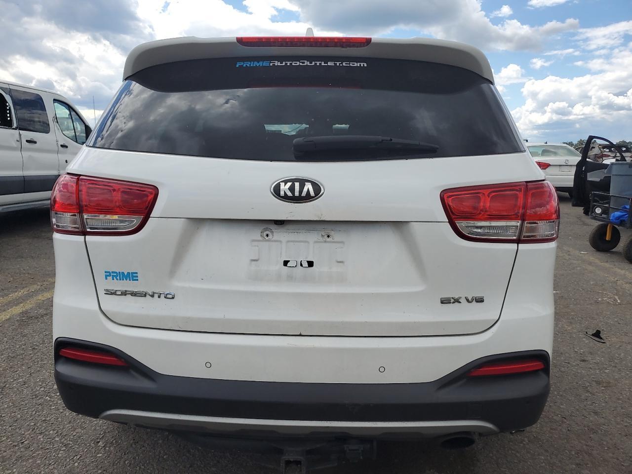 2016 KIA SORENTO