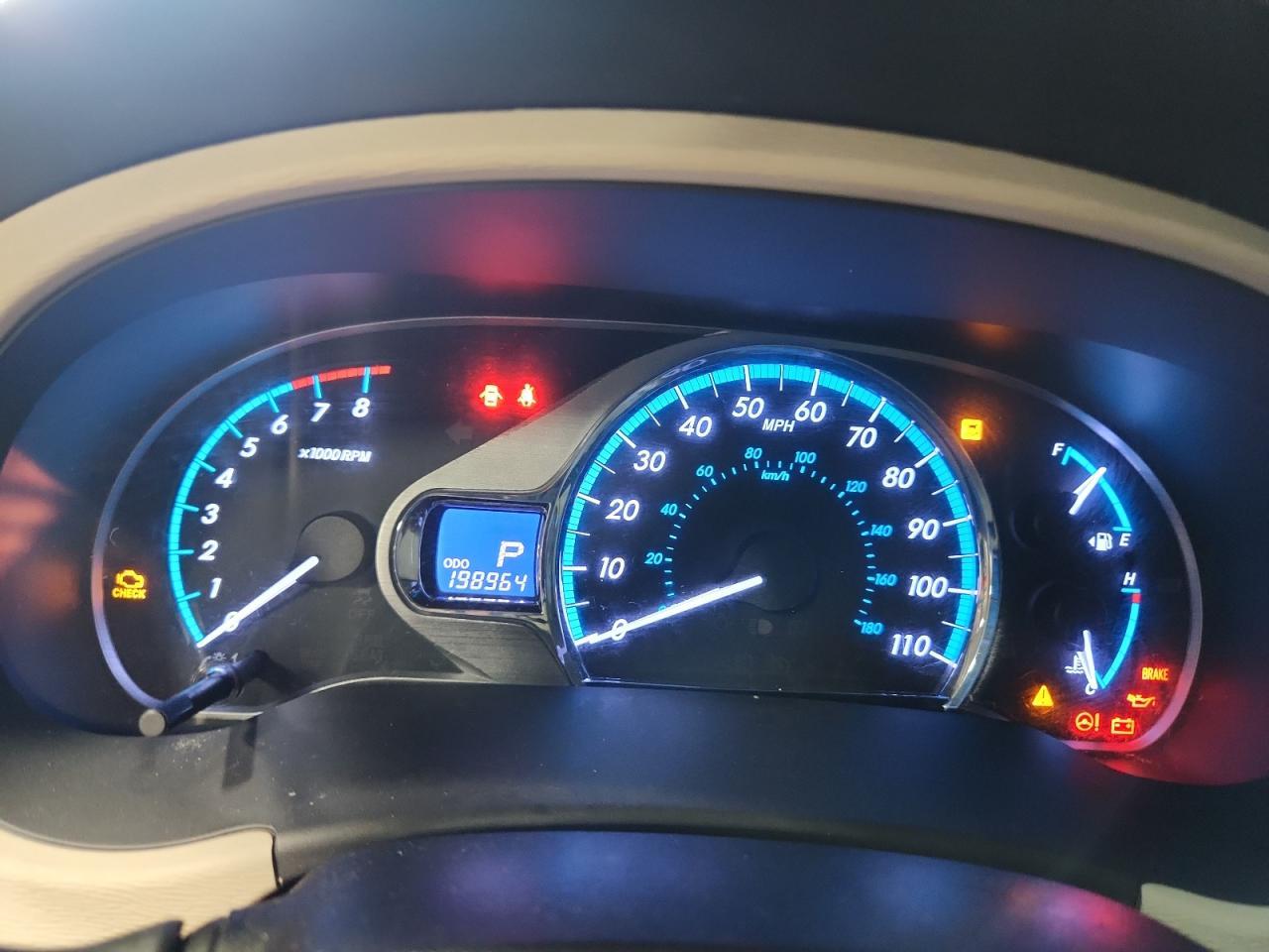 2013 TOYOTA SIENNA