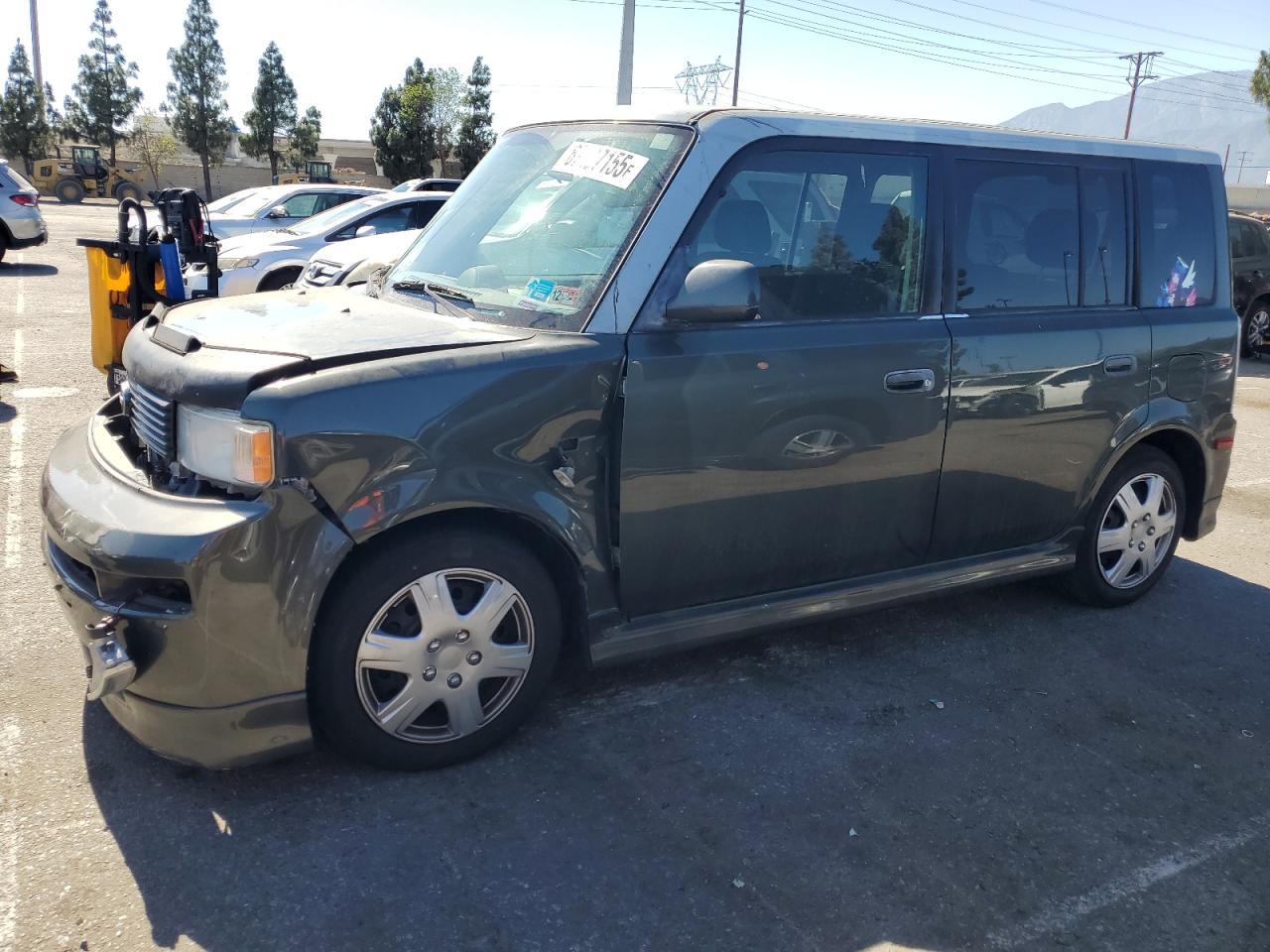 2005 TOYOTA SCION
