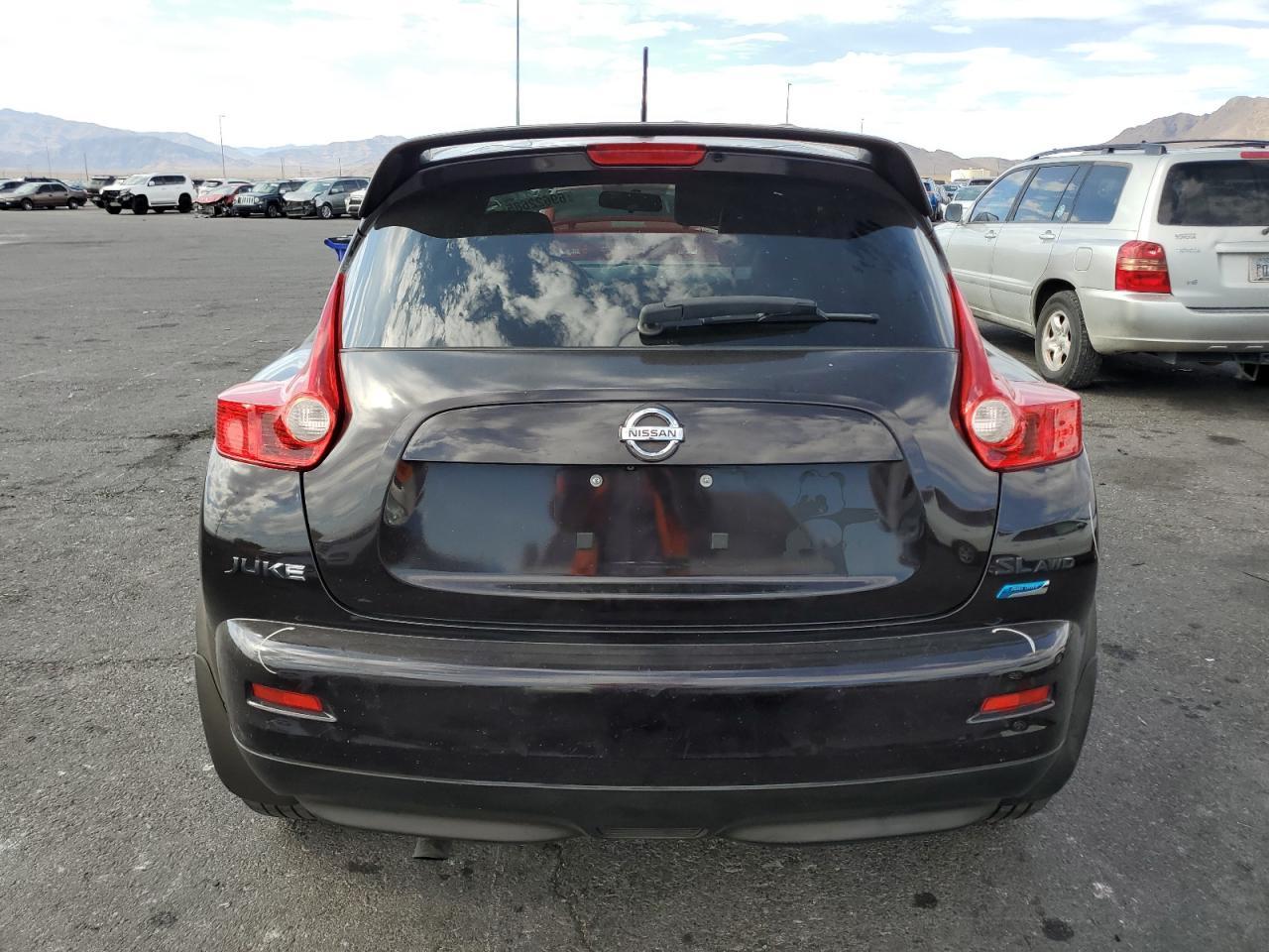 2014 NISSAN Juke