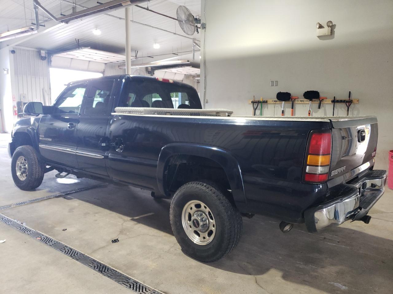 2005 GMC Sierra