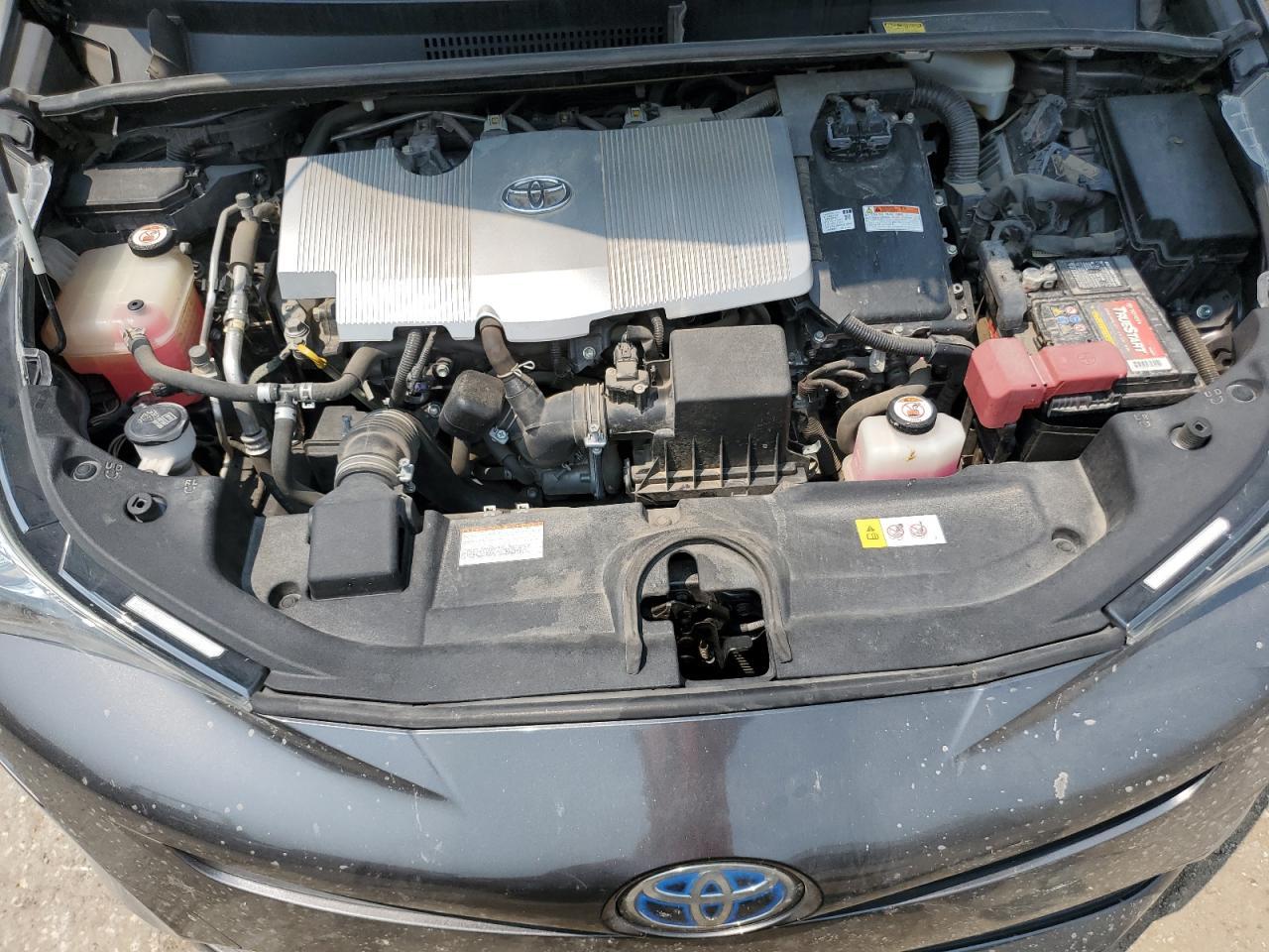 2017 TOYOTA PRIUS