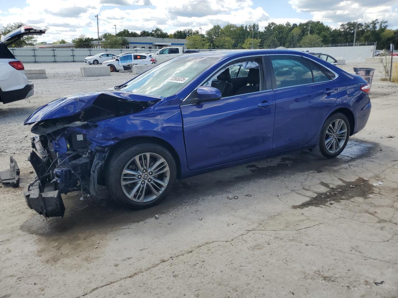 2015 TOYOTA CAMRY