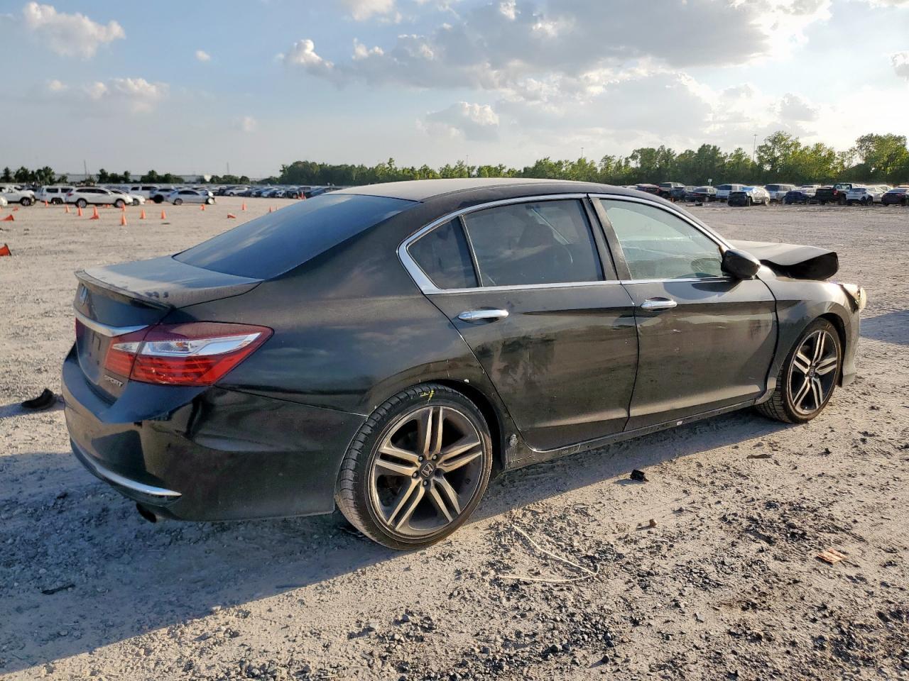 2016 HONDA ACCORD