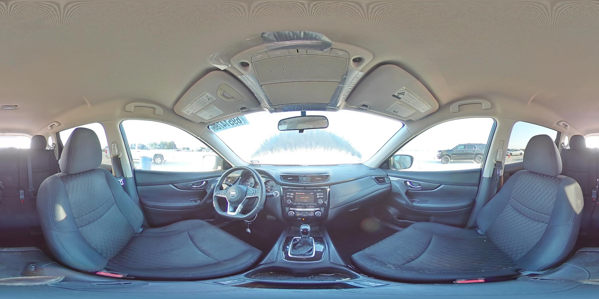 2017 NISSAN ROGUE