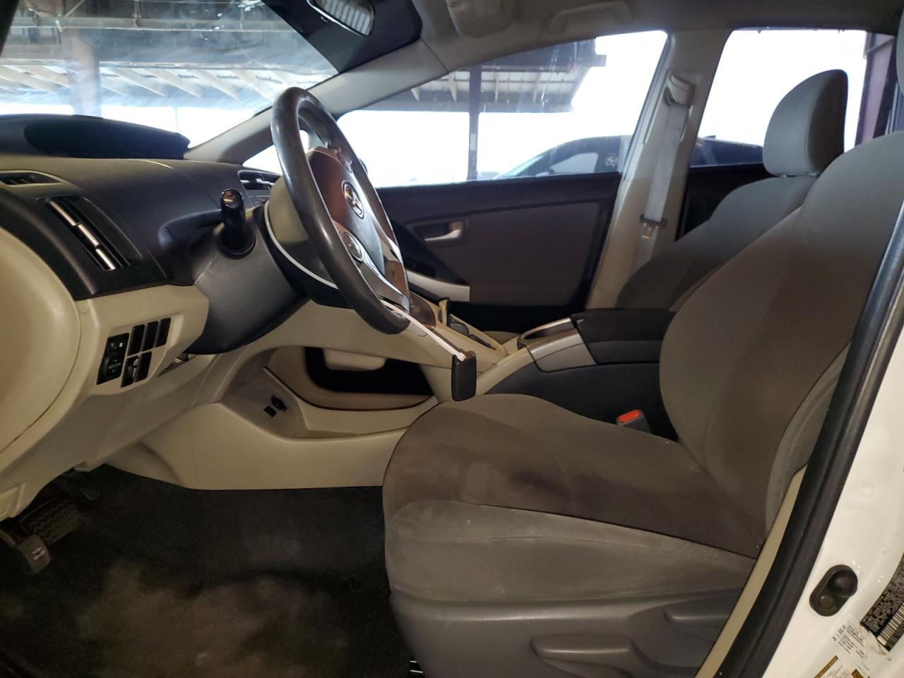 2013 TOYOTA PRIUS