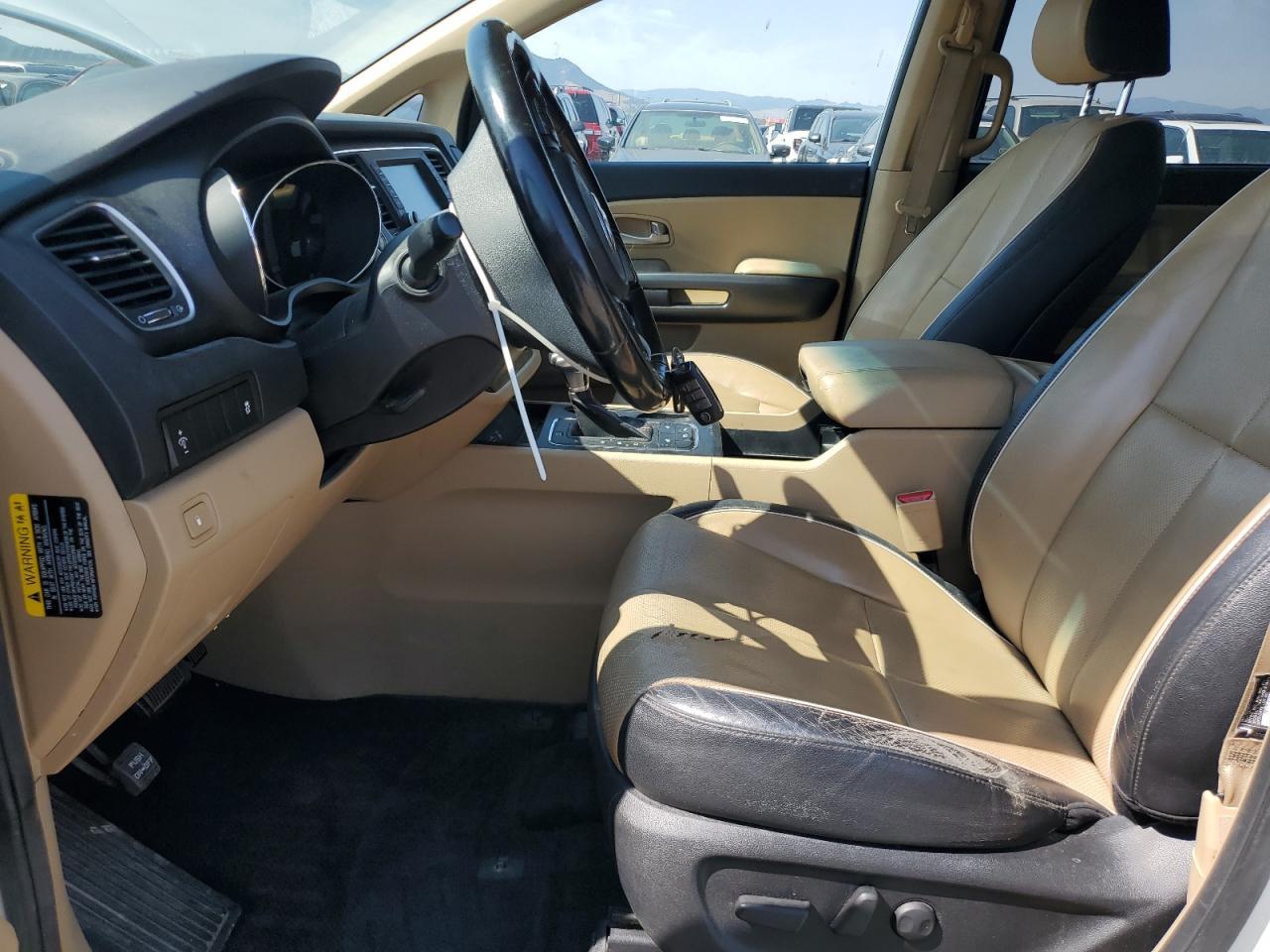2017 KIA SEDONA