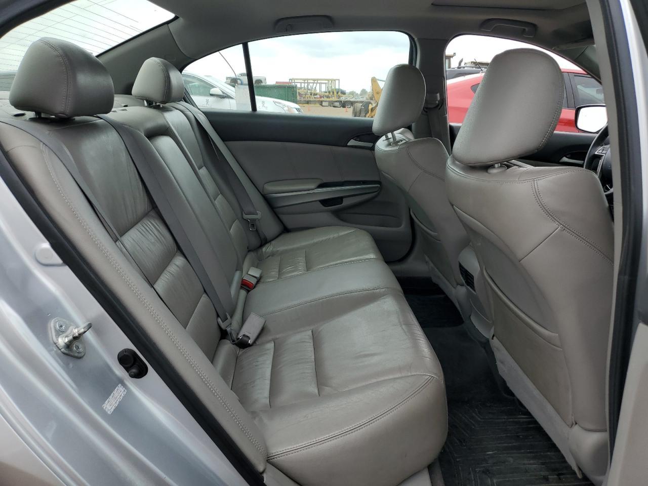 2010 HONDA ACCORD
