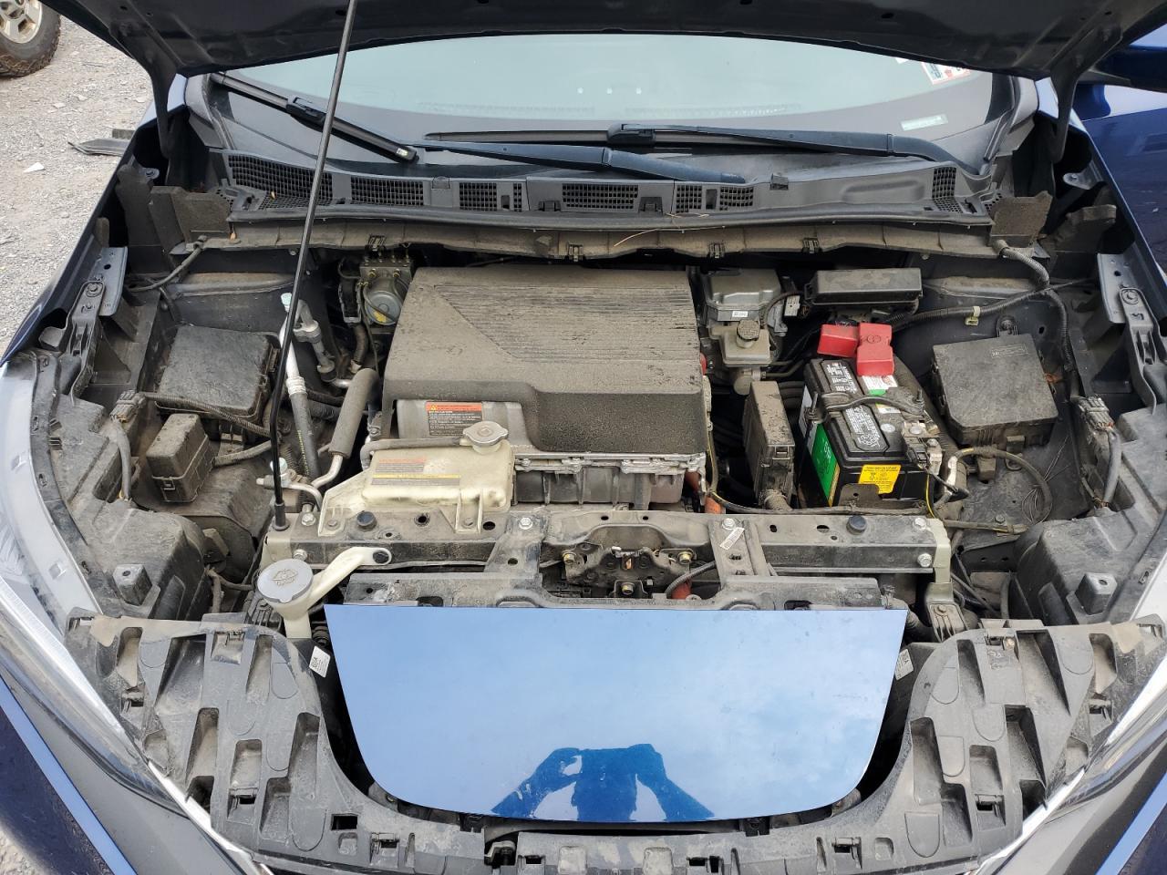 2018 NISSAN LEAF