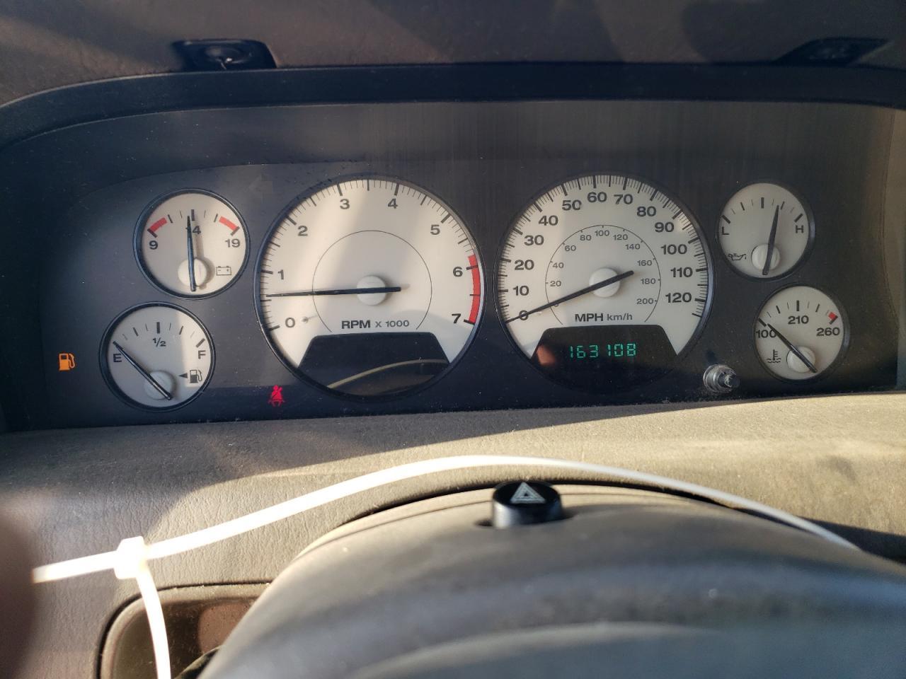 2002 JEEP Grand Cherokee