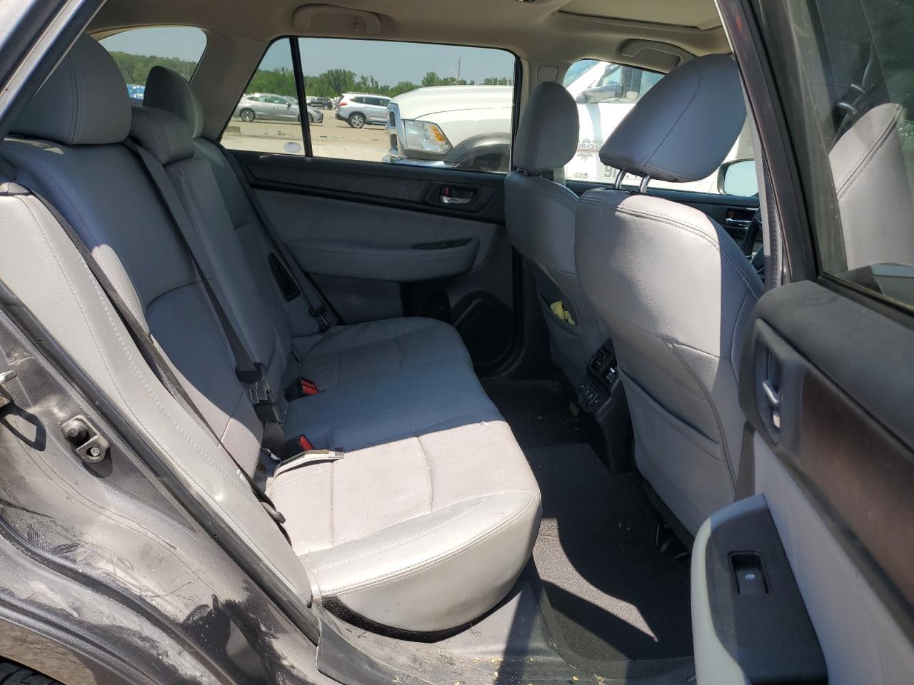 2019 SUBARU Outback