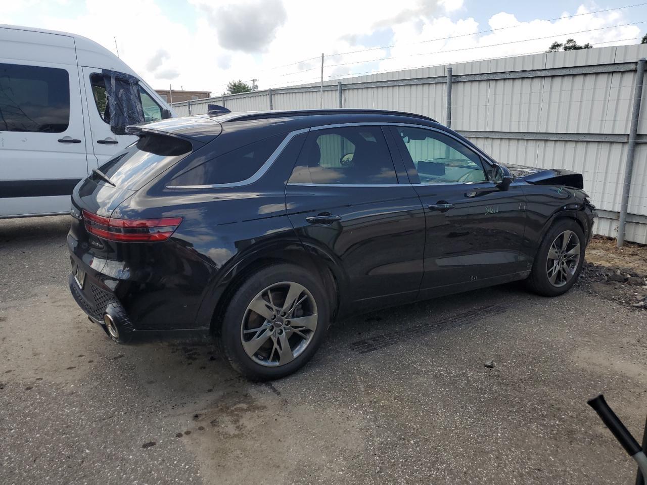 2022 GENESIS GV70