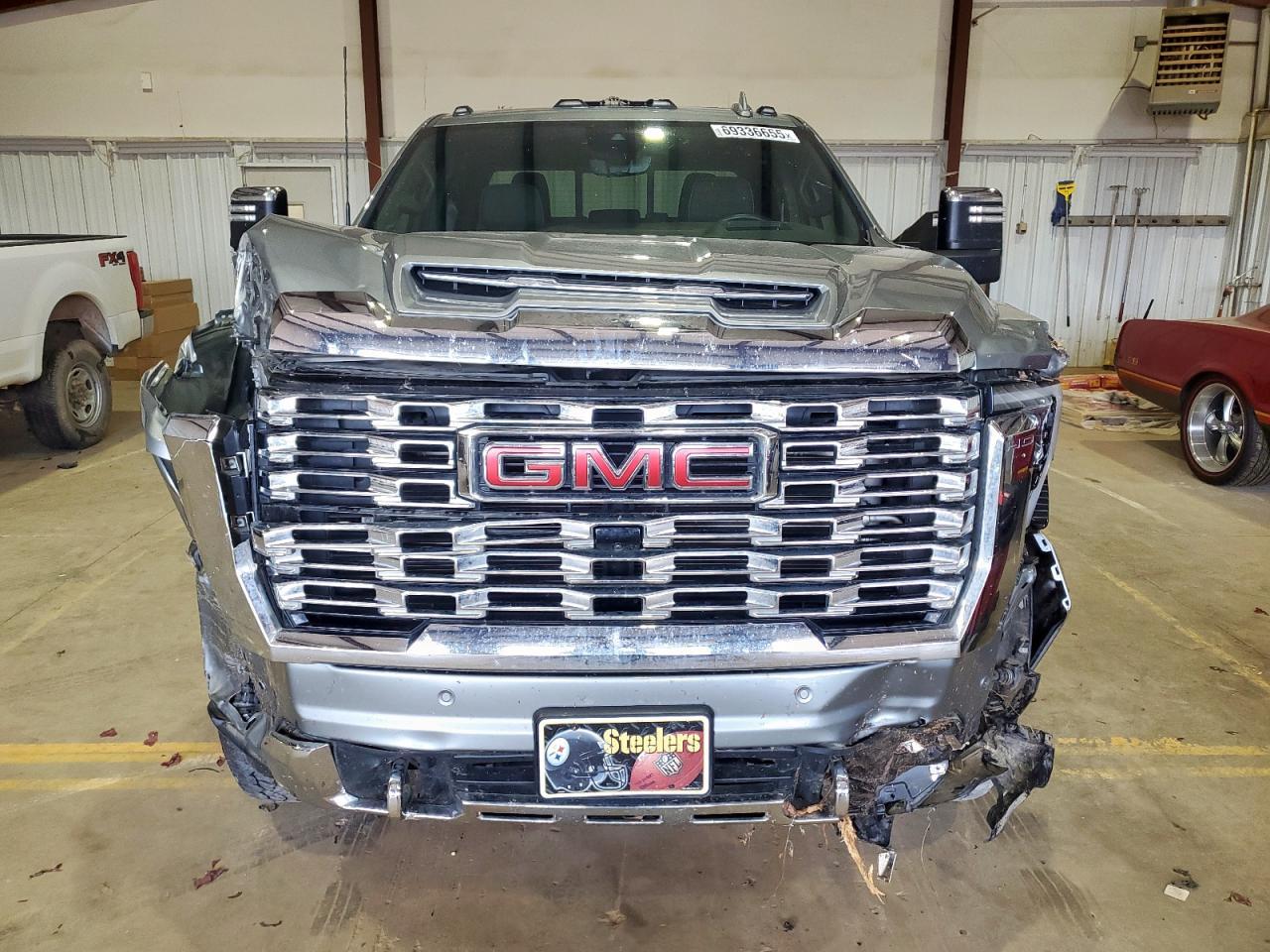 2024 GMC Sierra