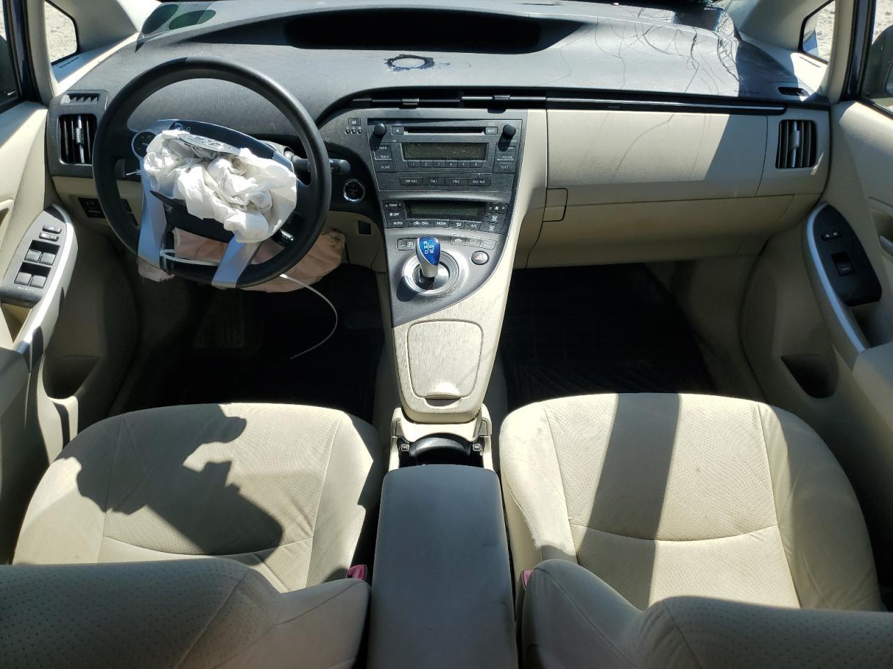 2011 TOYOTA PRIUS
