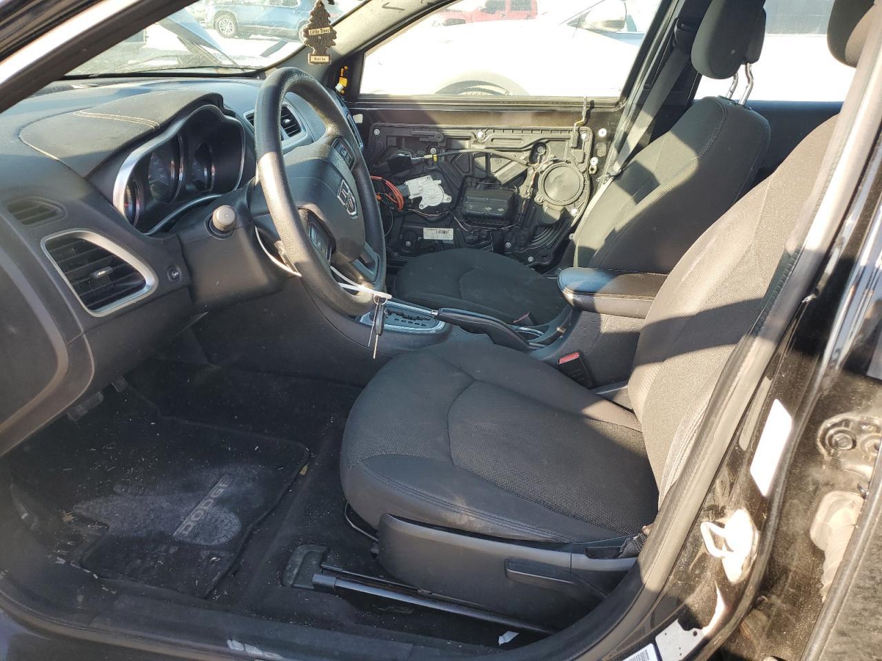 2013 DODGE Avenger