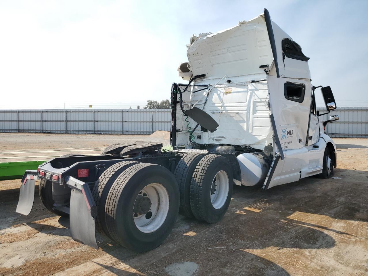 2019 VOLVO VNL