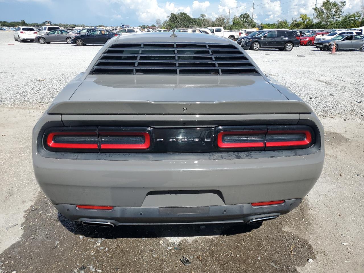 2017 DODGE Challenger