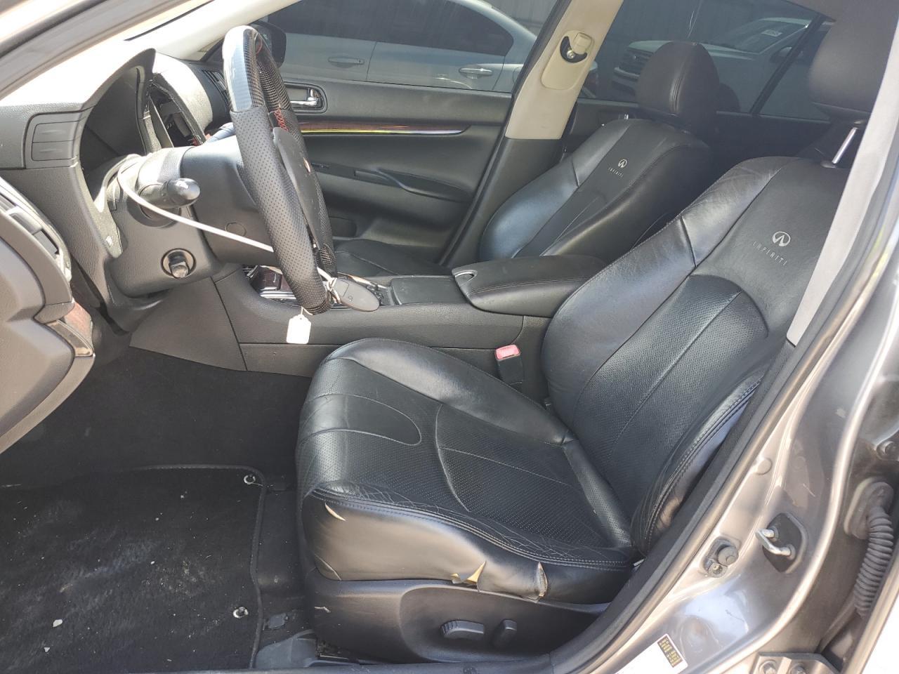 2012 INFINITI G37